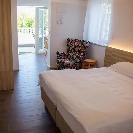 Casa Maly Apartment Portoroz Exterior photo